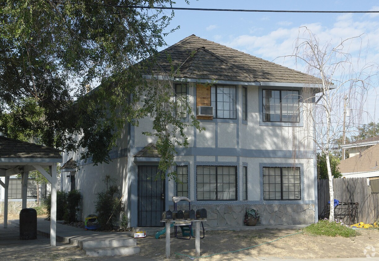 417 1st St, Brentwood, CA 94513 Apartments in Brentwood, CA