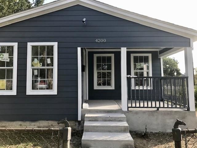 Primary Photo - 4200 Sterling St