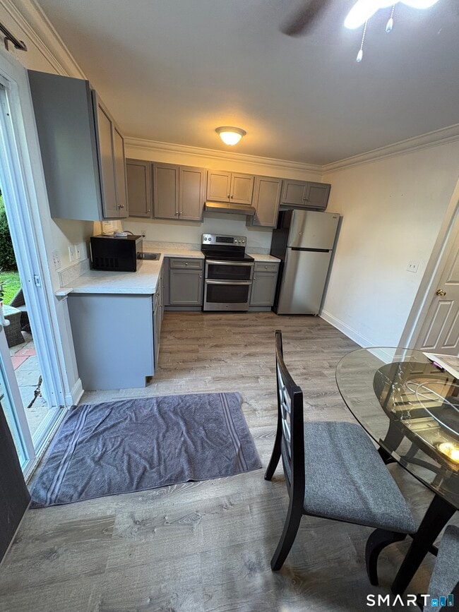 Photo - 59 Ridge Rd (Naugatuck, CT) Apartment