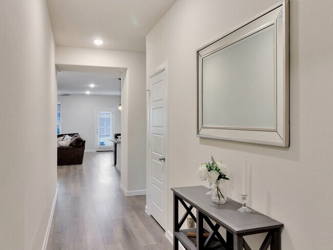 Foto del edificio - 533 Cherry Hill Rd