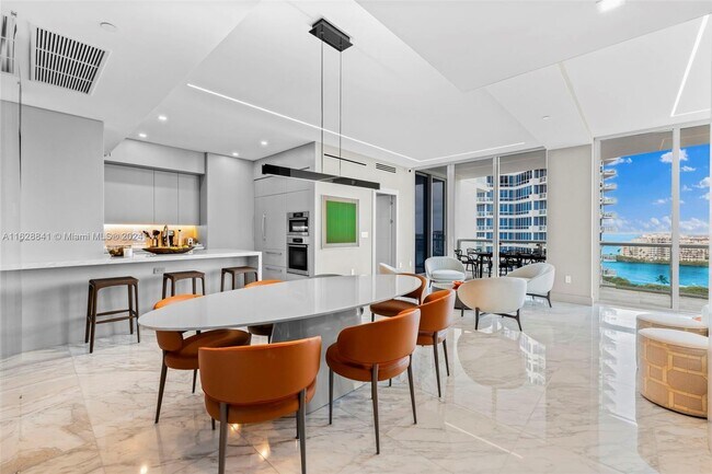 Foto del edificio - 50 South Pointe Dr