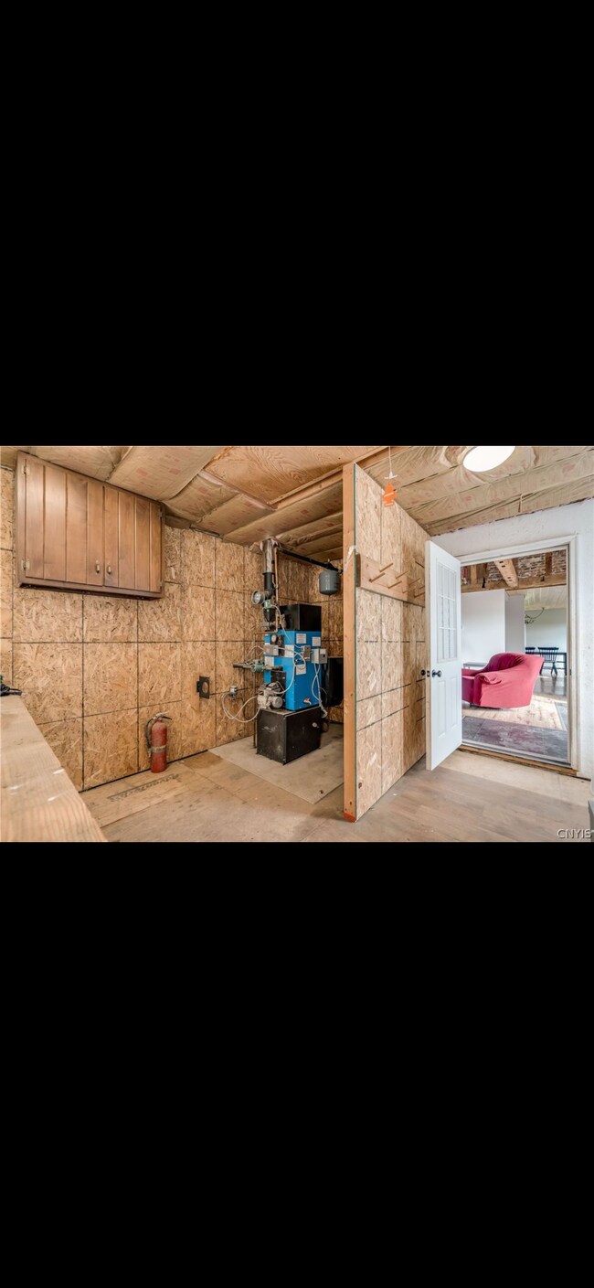 Mud Room/Workshop - 16158 County Route 66