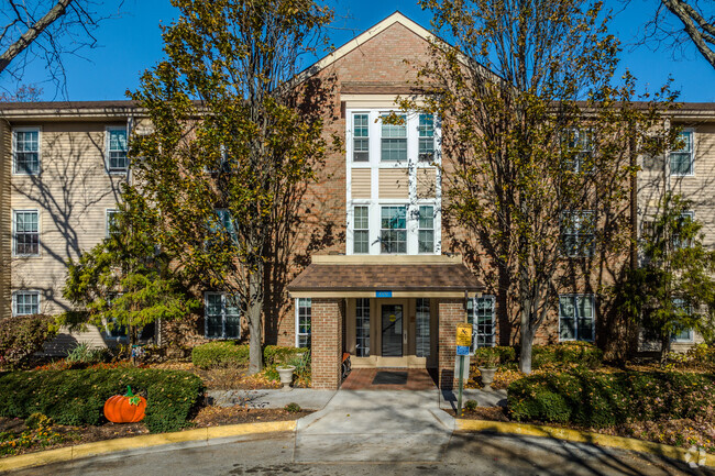 Building Photo - Harris-Askins House