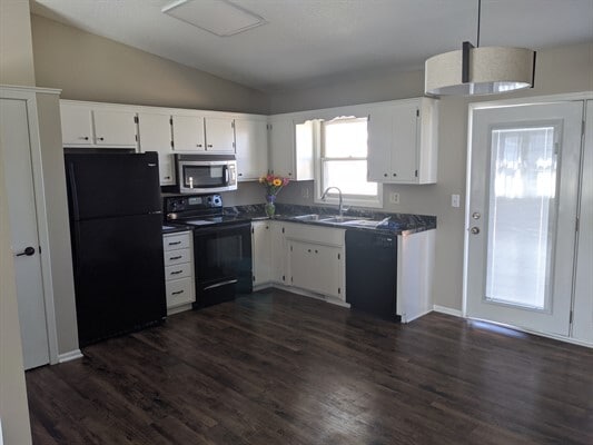 Primary Photo - 2105 49 1/2 Ln NW
