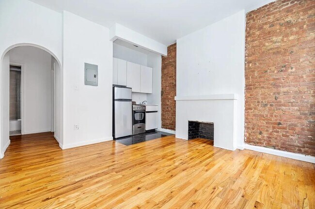 Foto del edificio - 224 Sullivan St