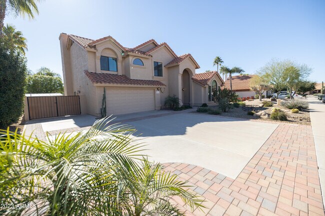 Building Photo - 5713 E Muriel Dr