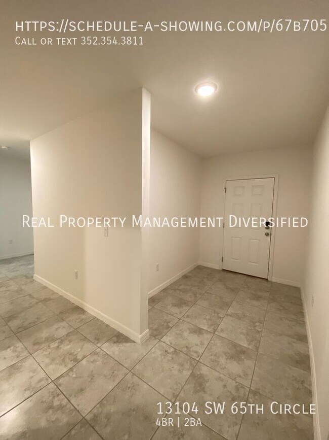 Foto del edificio - Desirable SW Ocala Neighborhood 4/2/2 **WO...