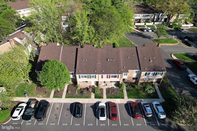Building Photo - 1035 Pendleton Ct