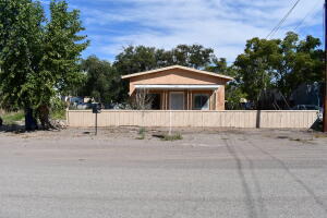 Primary Photo - 505 Manzanares Ave