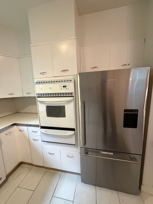 Photo - 121 Bentley Ave-