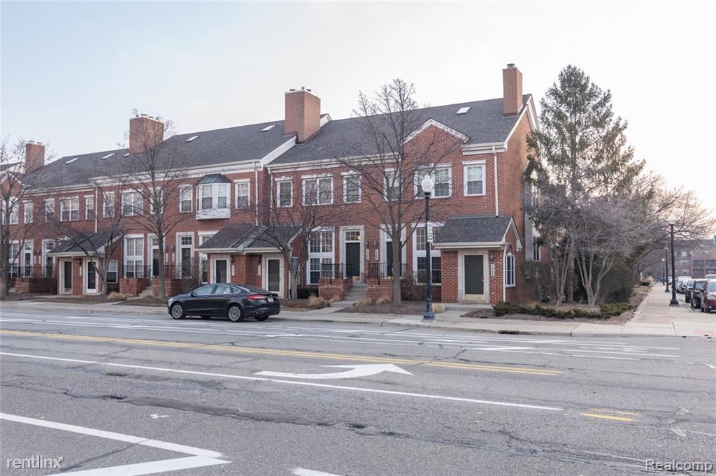Primary Photo - 2 br, 1.5 bath Condo - 1349 S Washington Ave