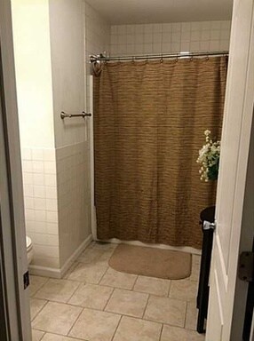 Building Photo - 424 Clearfield Ave