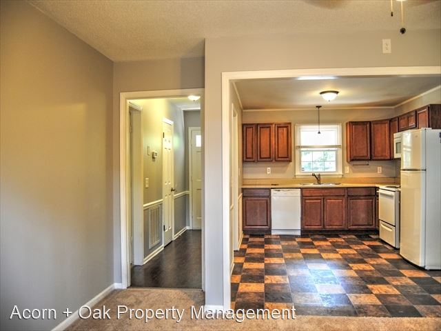 Building Photo - 3 br, 2 bath House - 808 Plentywood Ct.