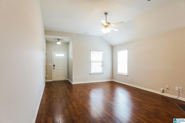 Building Photo - 936 Alise Cir