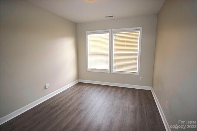 Building Photo - 12474 Stone Garden Dr