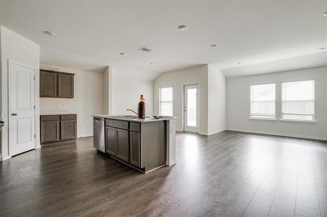 Building Photo - 112 Unbridled Trl