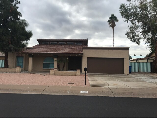 Foto principal - 4001 W Thunderbird Rd