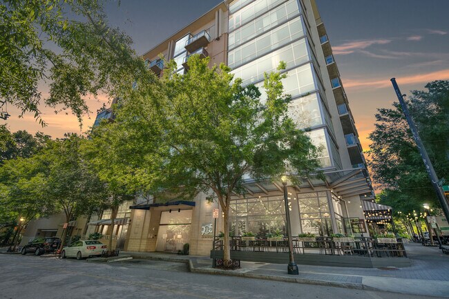 Foto del edificio - 905 Juniper St NE