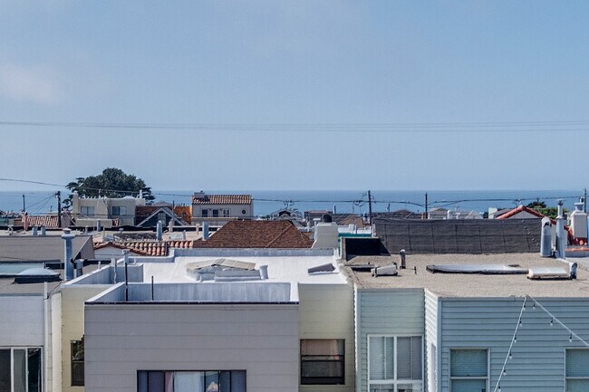 Foto del edificio - 1455 41st Ave