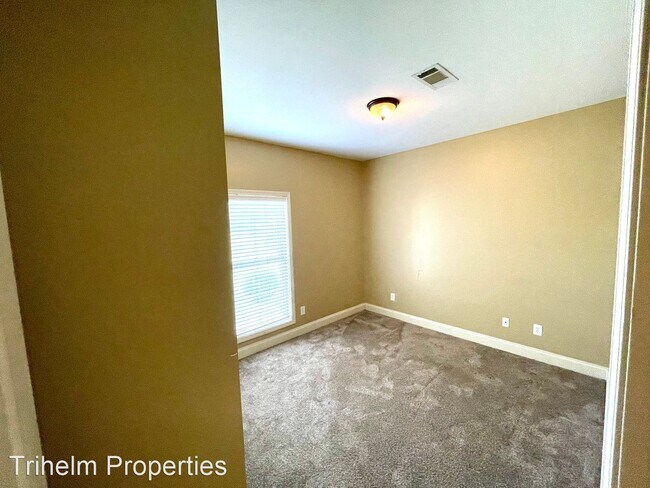Building Photo - 3 br, 2 bath House - 109 Silver Ridge Ln