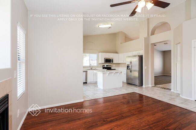 Building Photo - 1763 E Constitution Dr