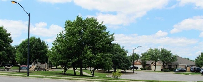 Foto del edificio - 4428 Bent Path