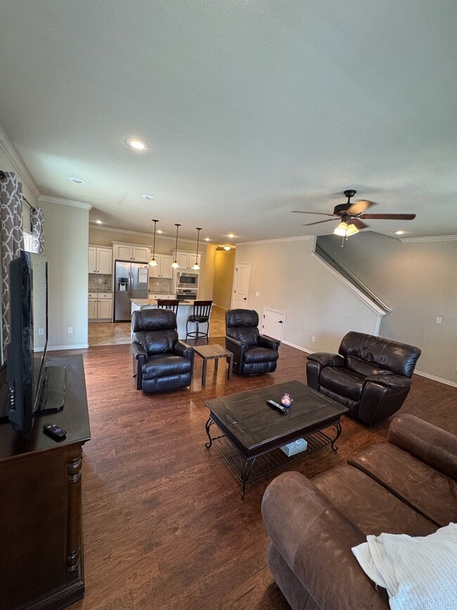 Building Photo - 4157 W Bradstreet Ln