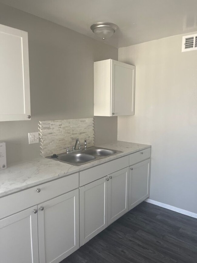 Building Photo - 3221 Arlene Way --- JD1