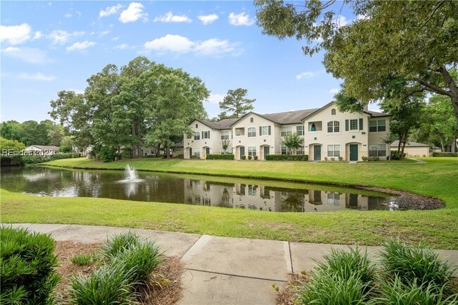 Building Photo - 897 Fording Island Rd