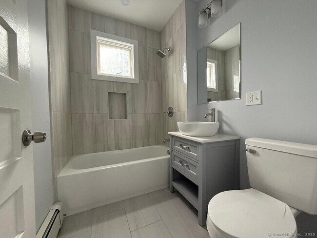 Foto del edificio - 431 Dixwell Ave