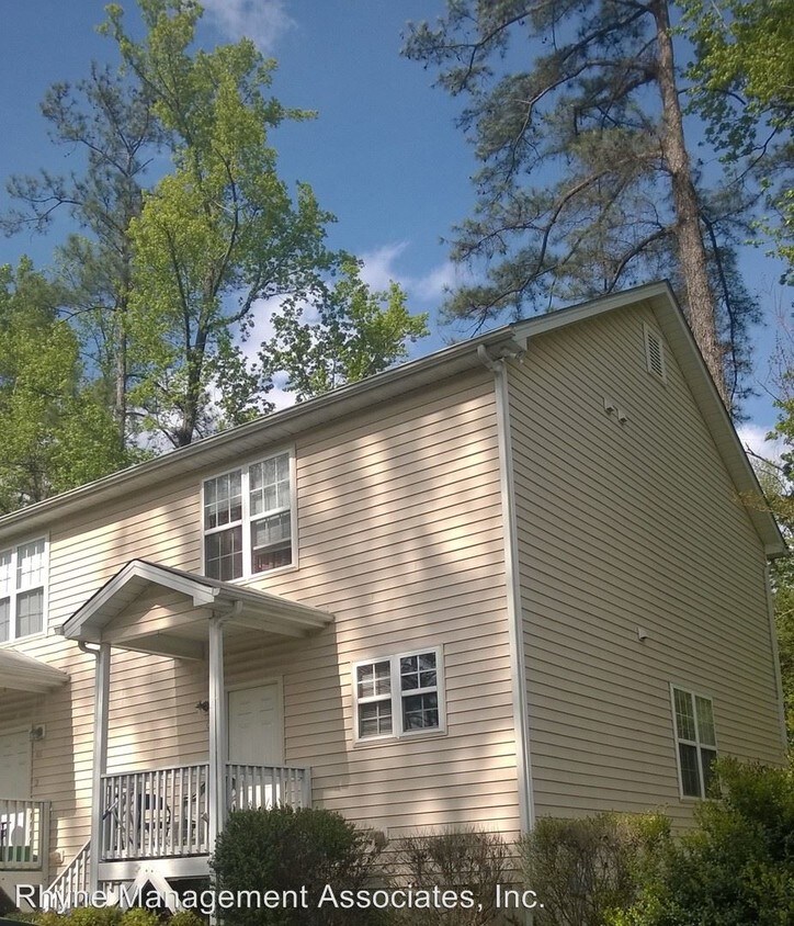 Primary Photo - 2717 Avent Ferry Rd