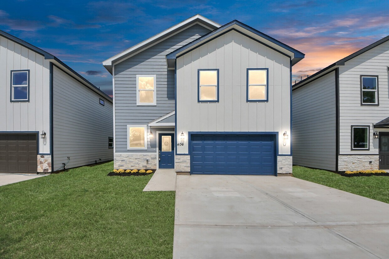 Foto principal - 406 N 4th St