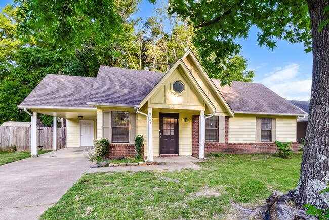 Building Photo - 6763 Ashland Dr