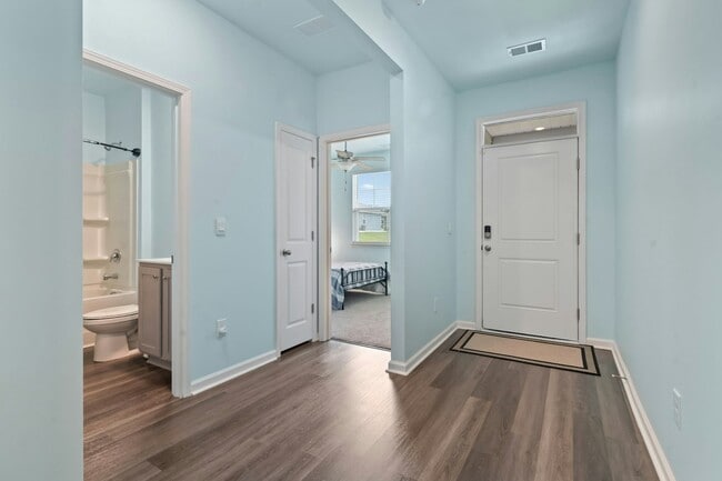 Photo - 1523 Nokota Dr House