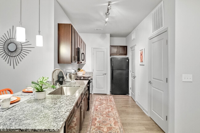 Modern Kitchen - Century Middletown