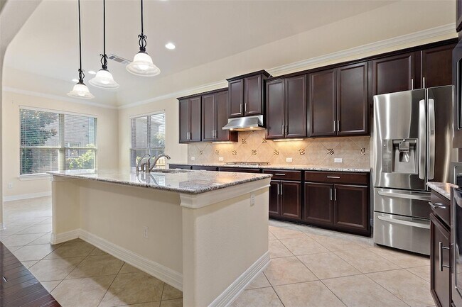 Building Photo - 8704 Old Corral Cove