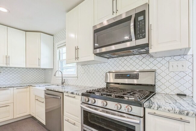 Foto del edificio - Charming 3BR House in Decatur