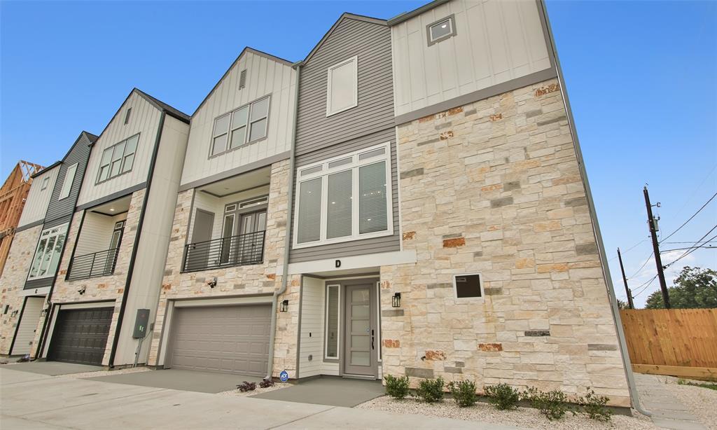 Foto principal - 8521 Brandon St