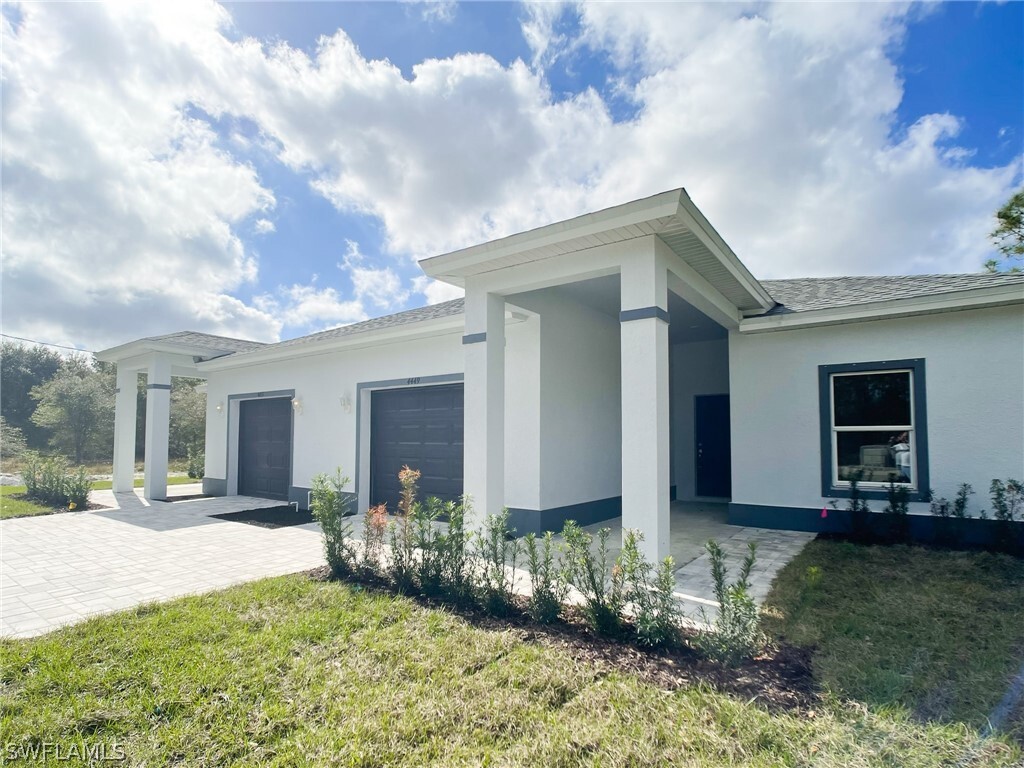 Foto principal - 4449 30th St SW
