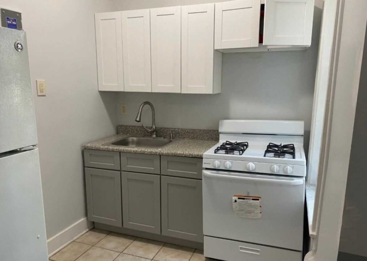 290 Wainwright St Unit B3, Newark, NJ 07112 Apartments in Newark, NJ