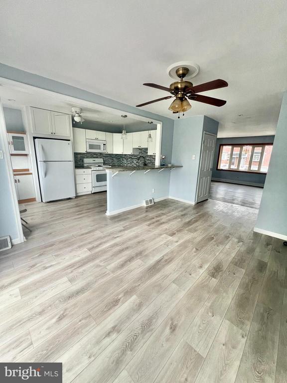 Foto del edificio - 12206 Medford Rd