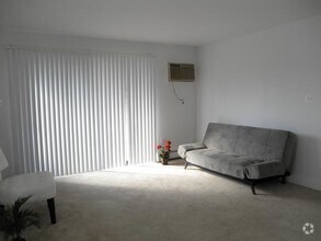 Peachtree Apartments photo'