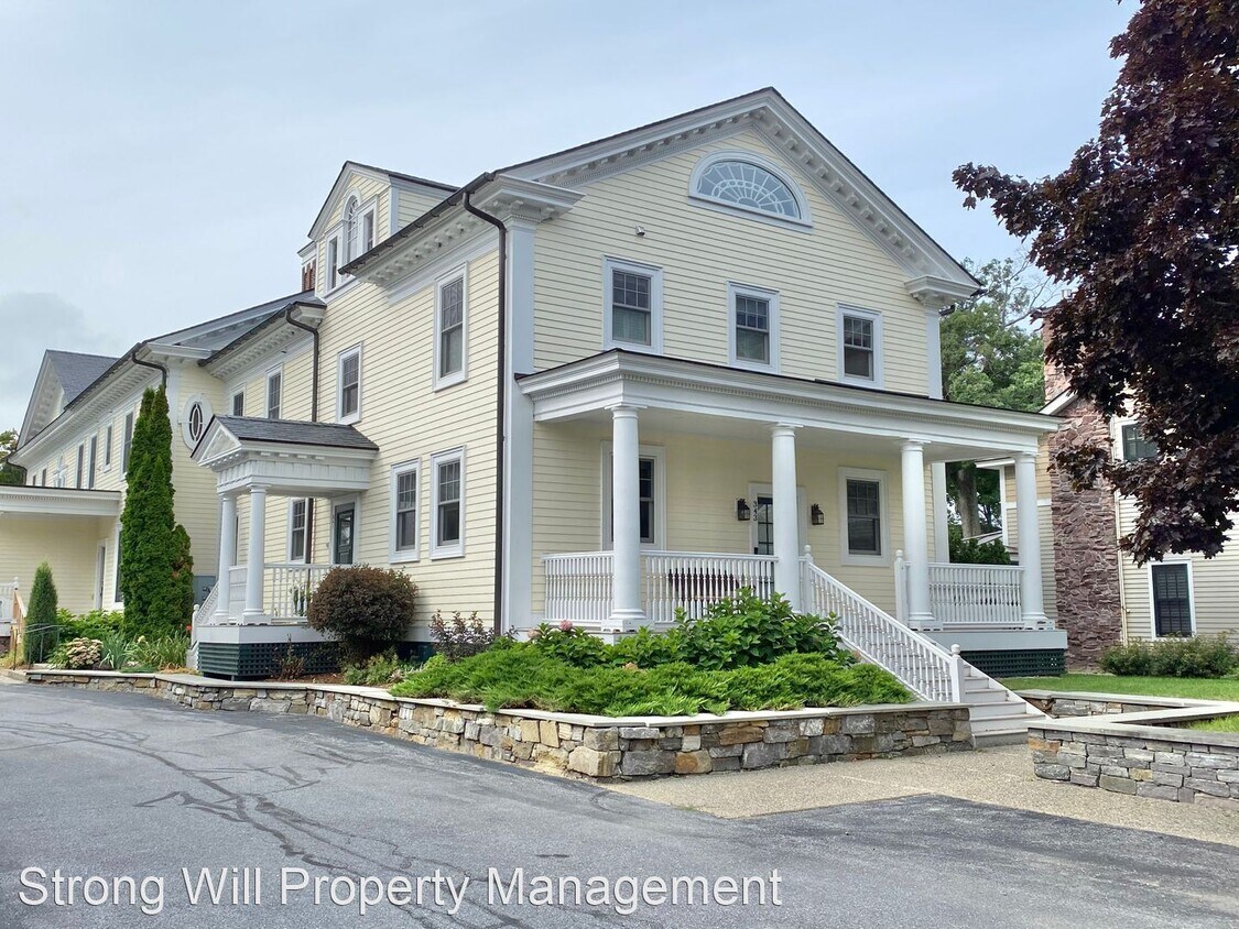 Foto principal - 2 br, 2.5 bath House - 343 Morgan Drive