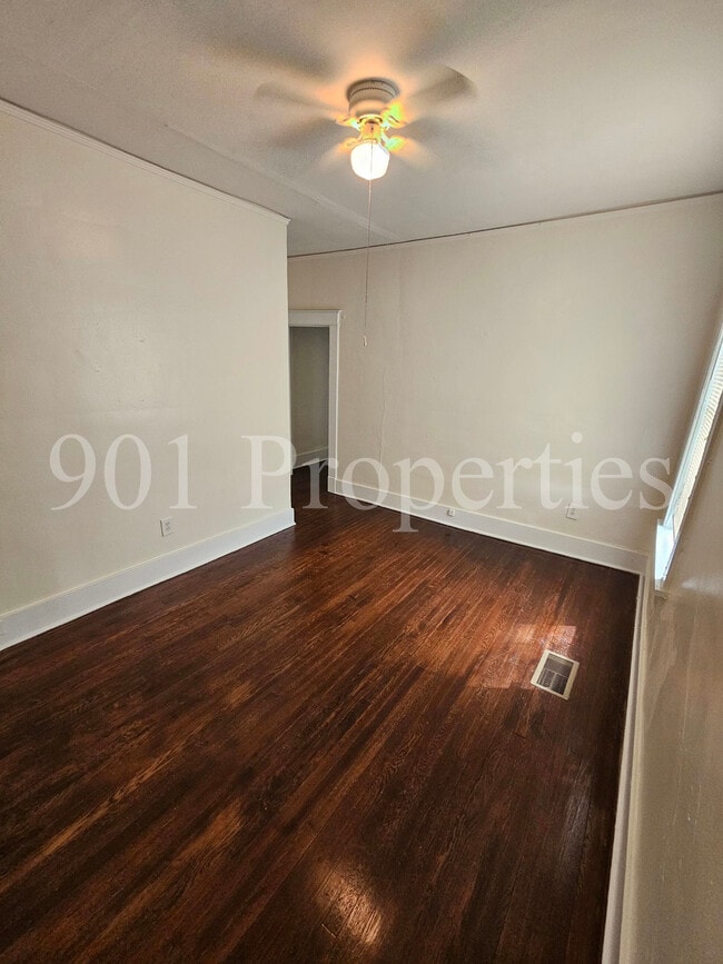 Photo - 212 N Willett St (Memphis, TN) Apartment