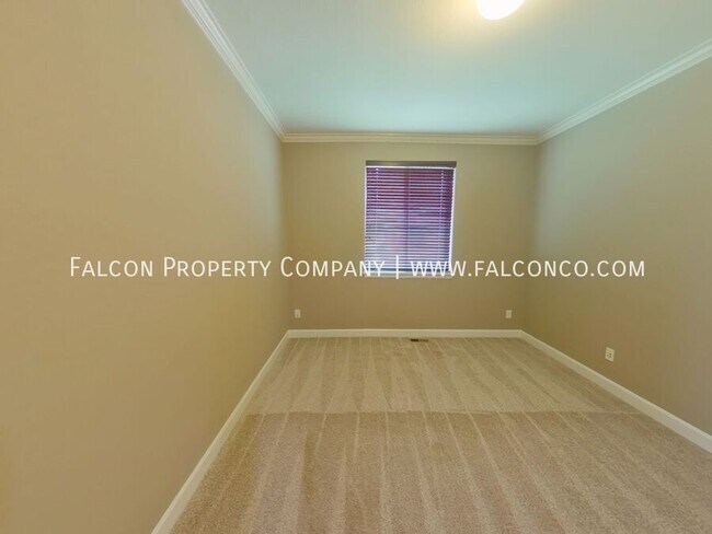 Foto del edificio - 7162 Laurel Cherry Ct
