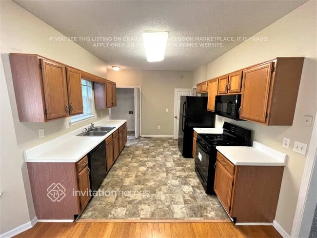 Building Photo - 4237 Sturbridge Dr