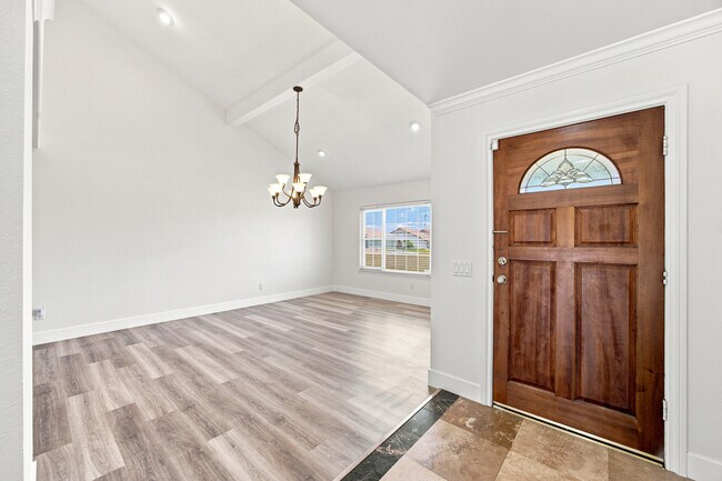 Building Photo - 17006 Countrypark Ln