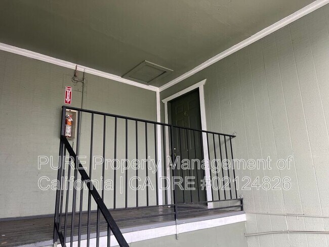 Foto del edificio - 170 Washington Ct