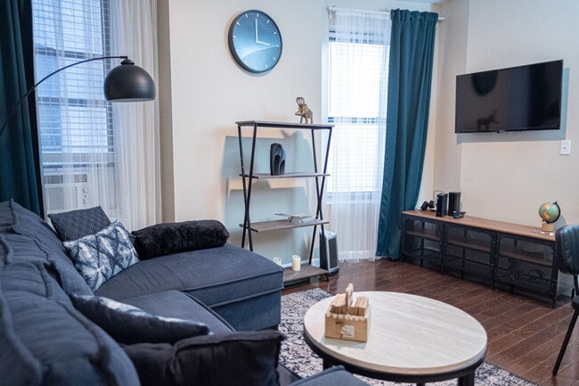 Foto del edificio - 5 W 101st St