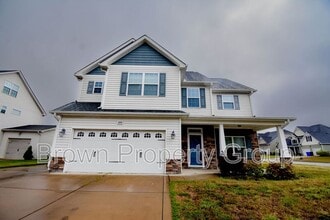 Building Photo - 1004 Liberty Ln